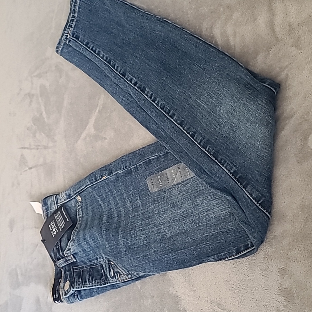Buttonfly Gap Legging
